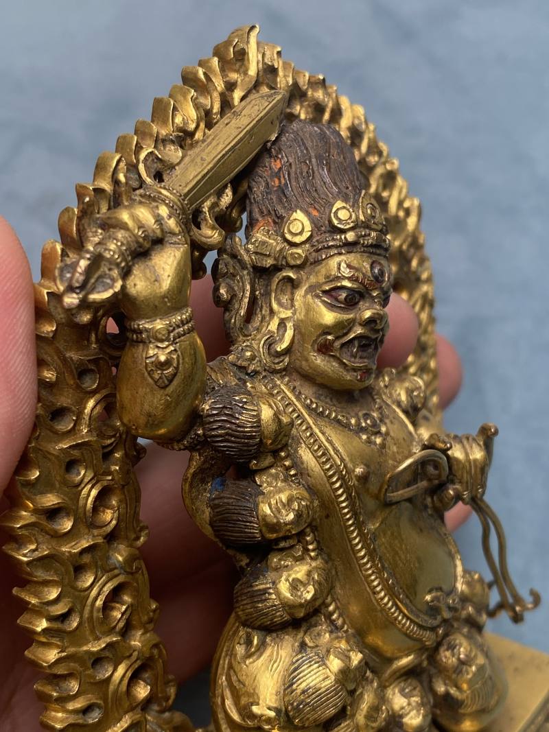 十七世纪 扎纳巴扎尔铜鎏金不动明王立像 - 图12