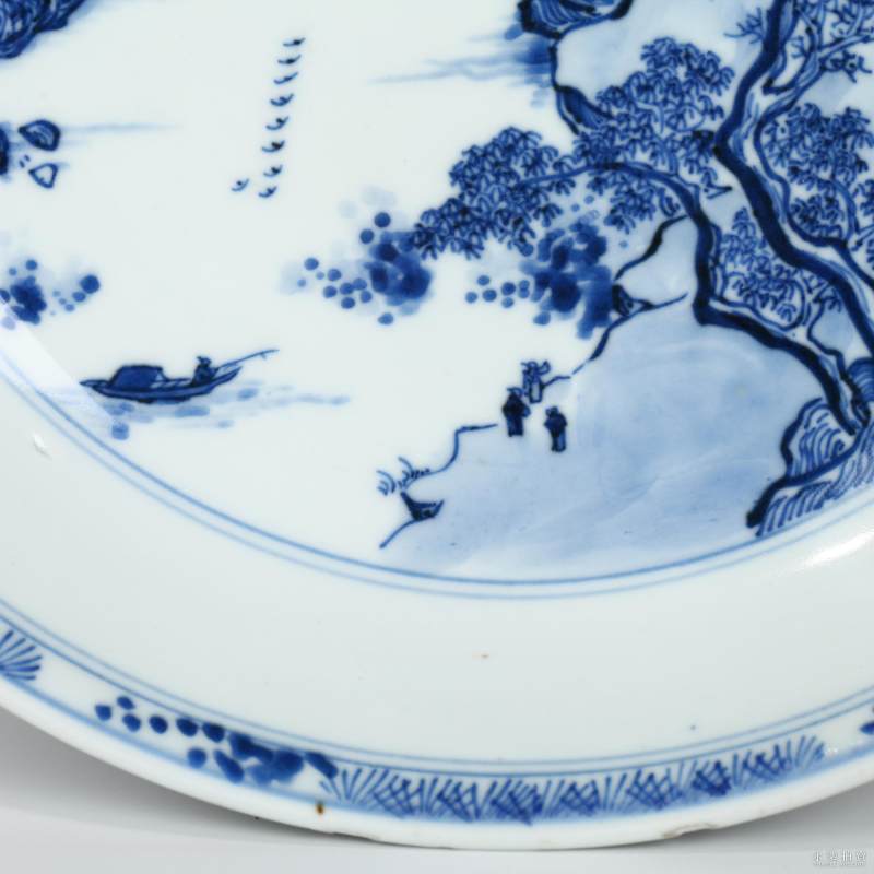 清康熙 披麻皴山水纹盘 - 图5