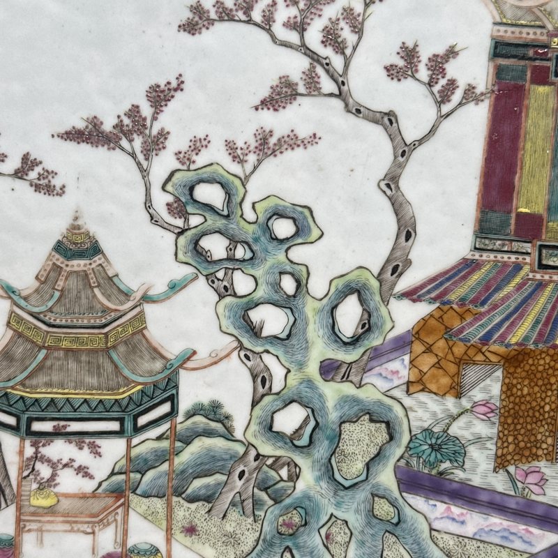 清中期 庭院侍女图四方倭角盘 - 图5
