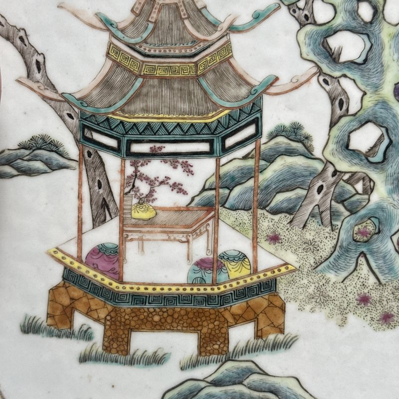 清中期 庭院侍女图四方倭角盘 - 图6