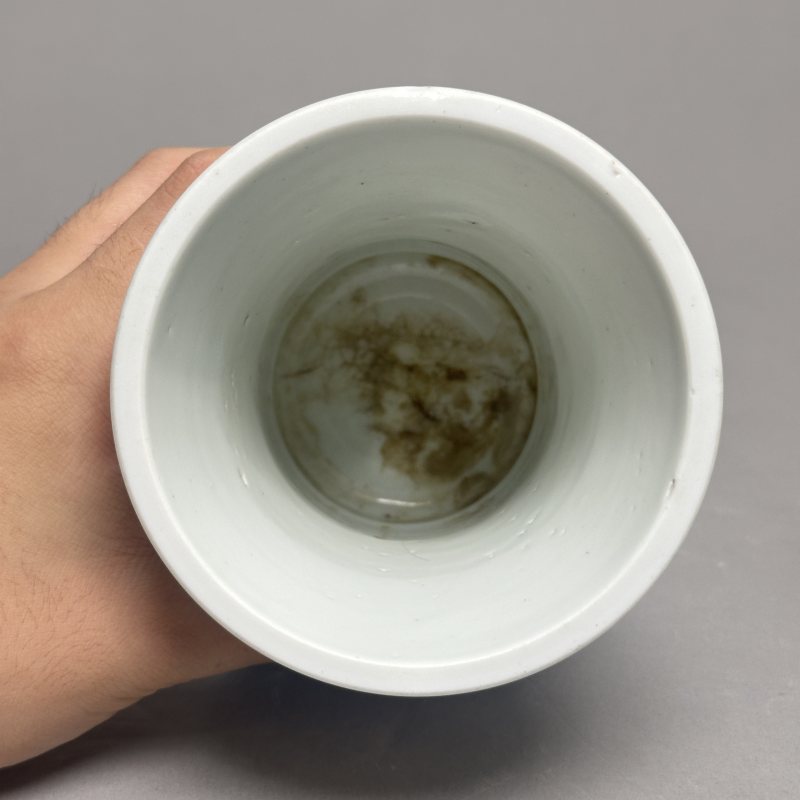 清康熙 德化青花山水人物束腰笔筒 - 图9