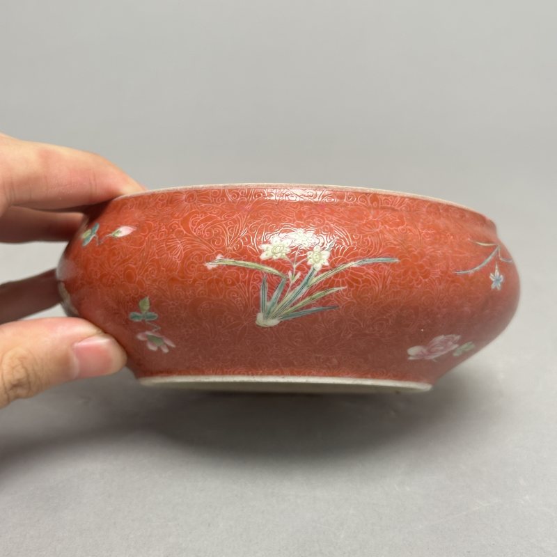 清晚期 胭脂红轧道粉彩花卉图镗锣洗 - 图4