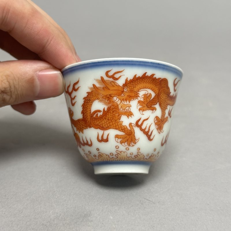 清光绪 青花矾红龙纹杯 - 图2