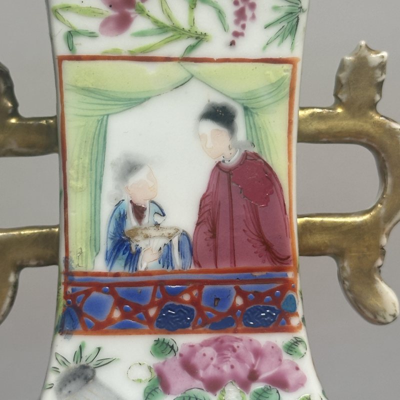 清中期 广彩人物四方瓶 - 图4