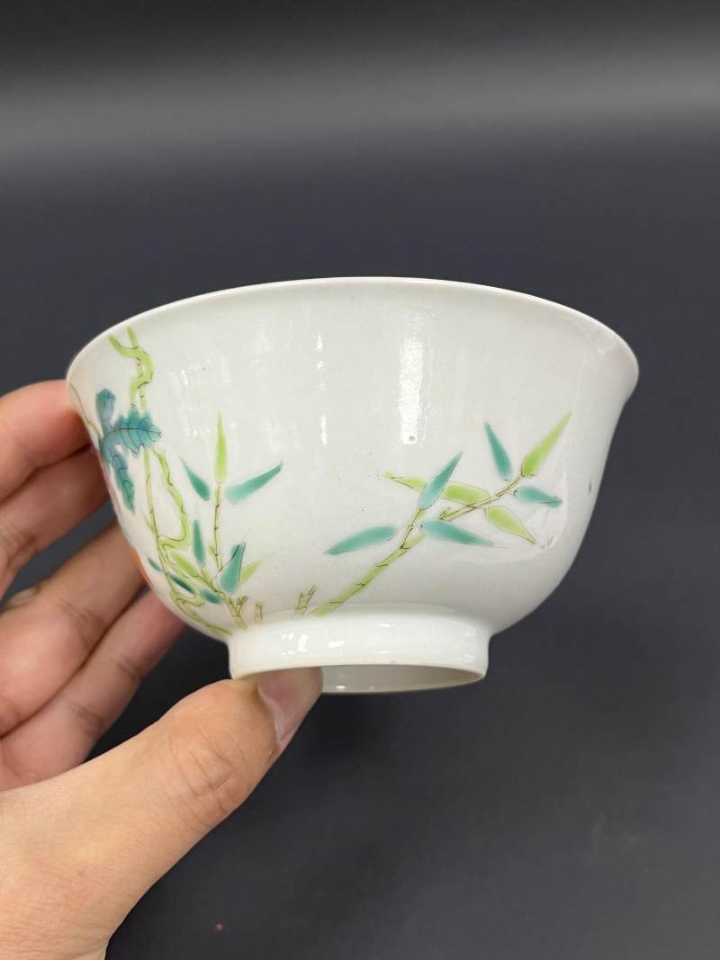 清晚期  粉彩过枝癞瓜纹茶碗 - 图7