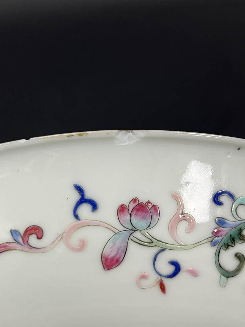 民国  粉彩博古瓶花图盘 - 图11