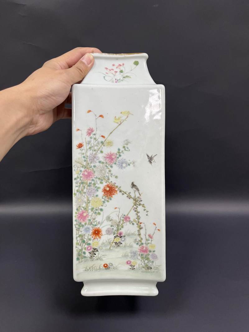 清晚期  粉彩群仙祝寿花鸟纹方瓶 - 图5