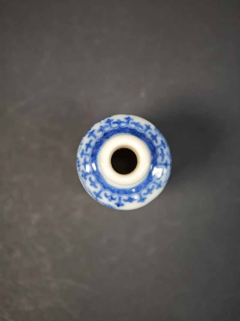 清晚期  青花人物故事图烟壶 - 图7