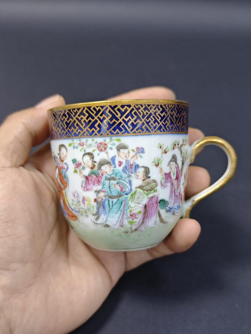 清中期  粉彩十二花神图单鋬杯盏 - 图3