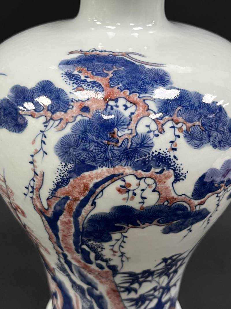 清晚期  青花釉里红岁寒三友图梅瓶 - 图8