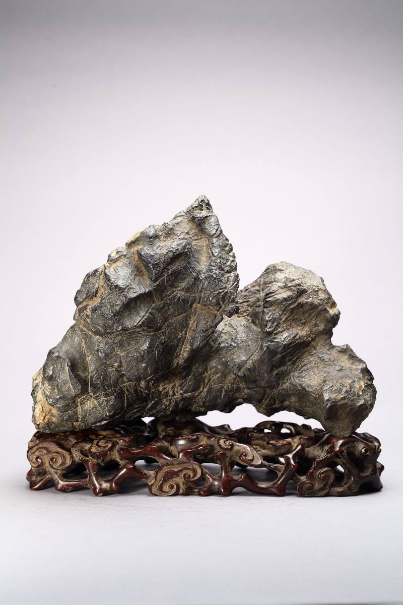清  灵璧石卧峰