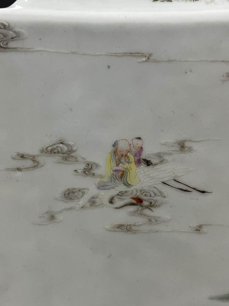 清晚期  粉彩群仙祝寿花鸟纹方瓶 - 图12
