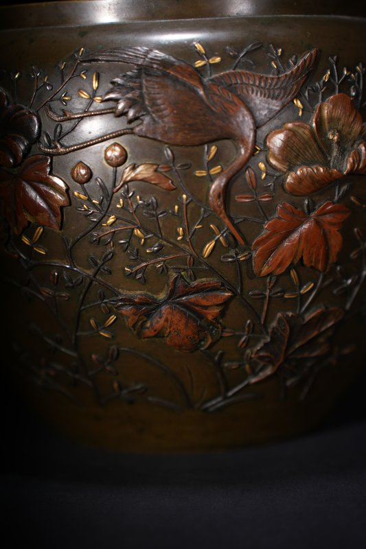 十九世纪 铜浮雕花鸟纹花器 - 图9