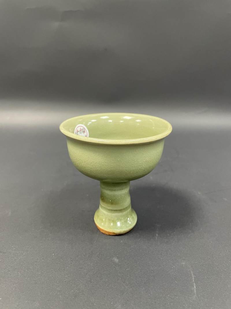 明早期  龙泉窑青釉高足杯 - 图2