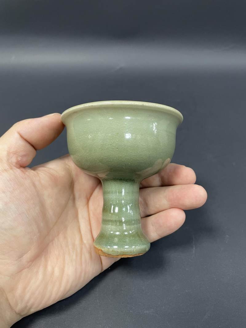 明早期  龙泉窑青釉高足杯 - 图3