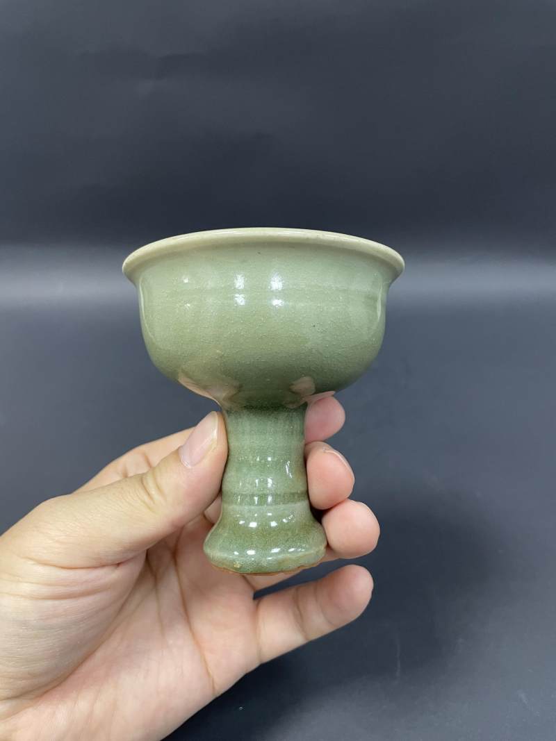 明早期  龙泉窑青釉高足杯 - 图4