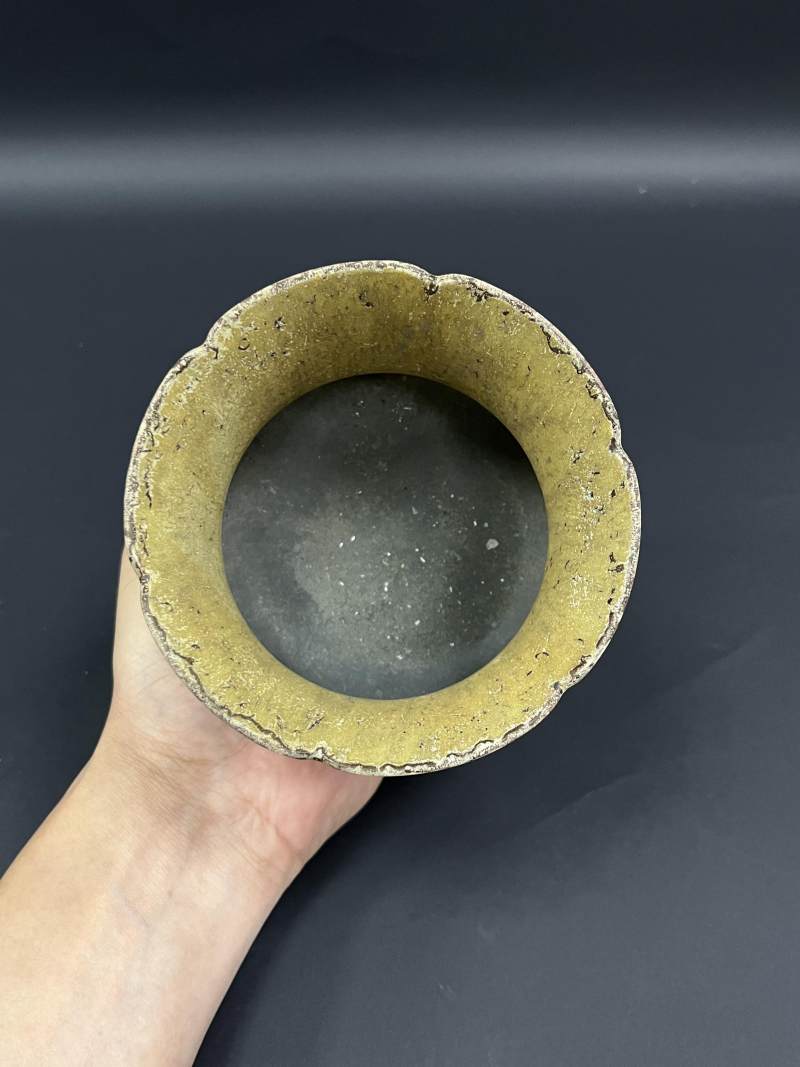 清雍正  炉钧釉花口尊 - 图6
