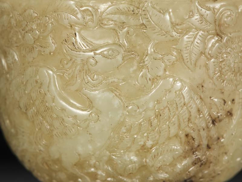清  青白玉穿花凤纹杯 - 图2