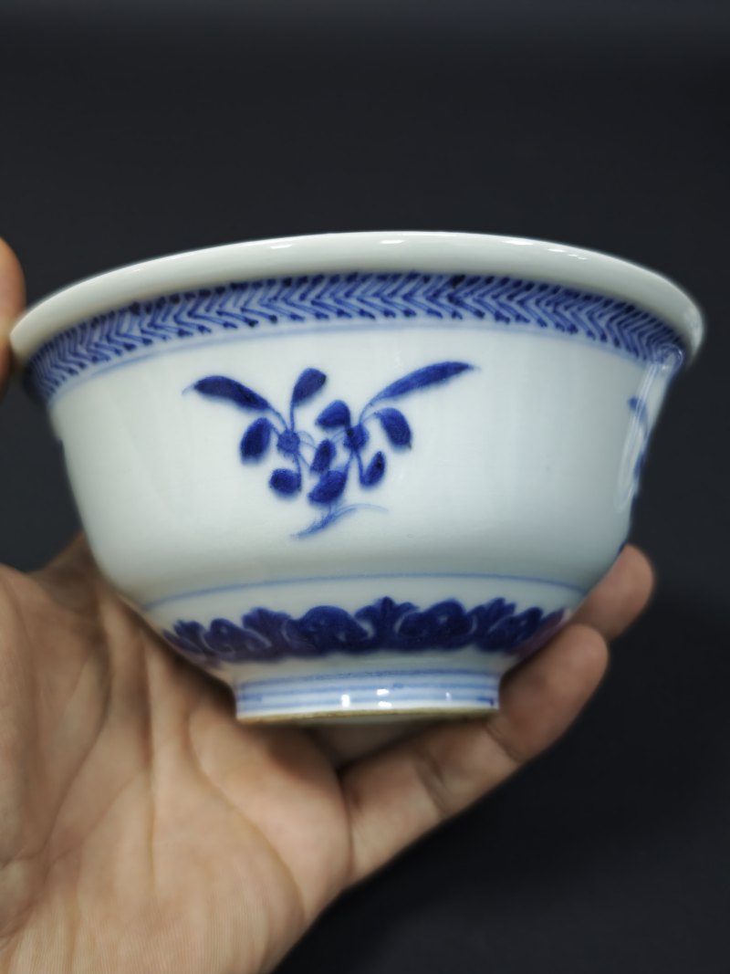 清中期  青花花卉纹盖碗一对 - 图18