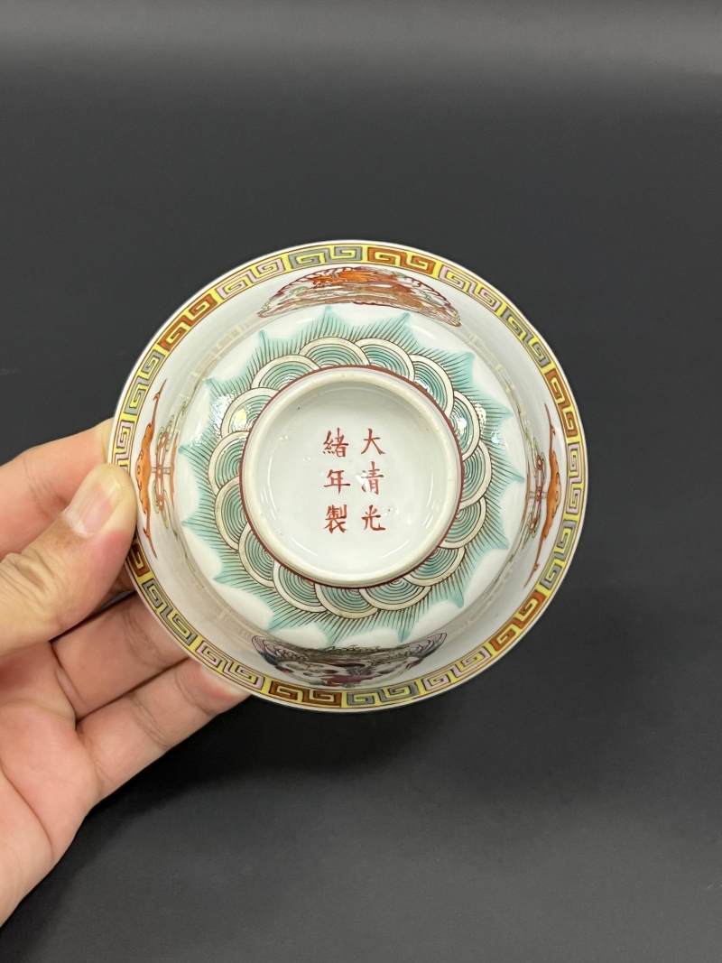 民国  粉彩团龙凤福在眼前盖碗四只 - 图80