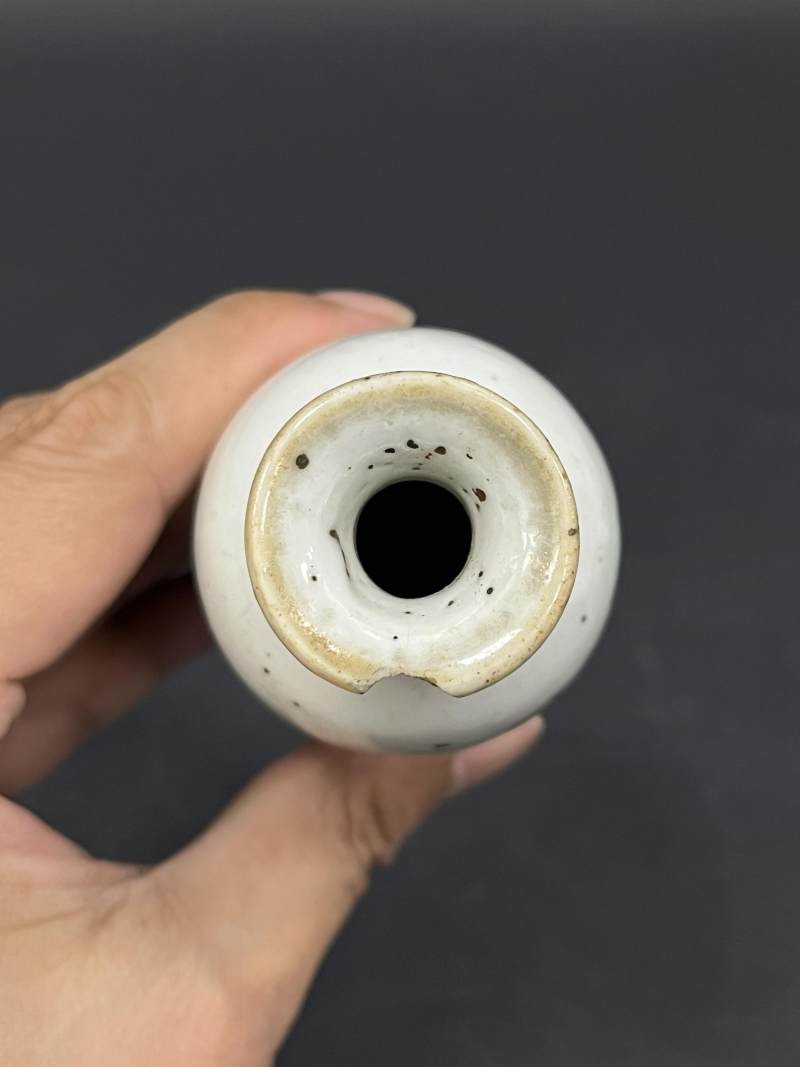 清  粉彩人物纹、花虫纹瓷器五件 - 图24