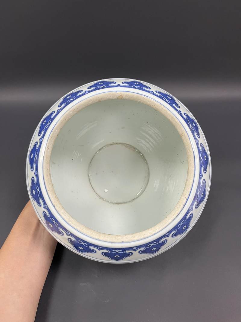 清光绪  青花缠枝莲纹赏瓶 - 图7