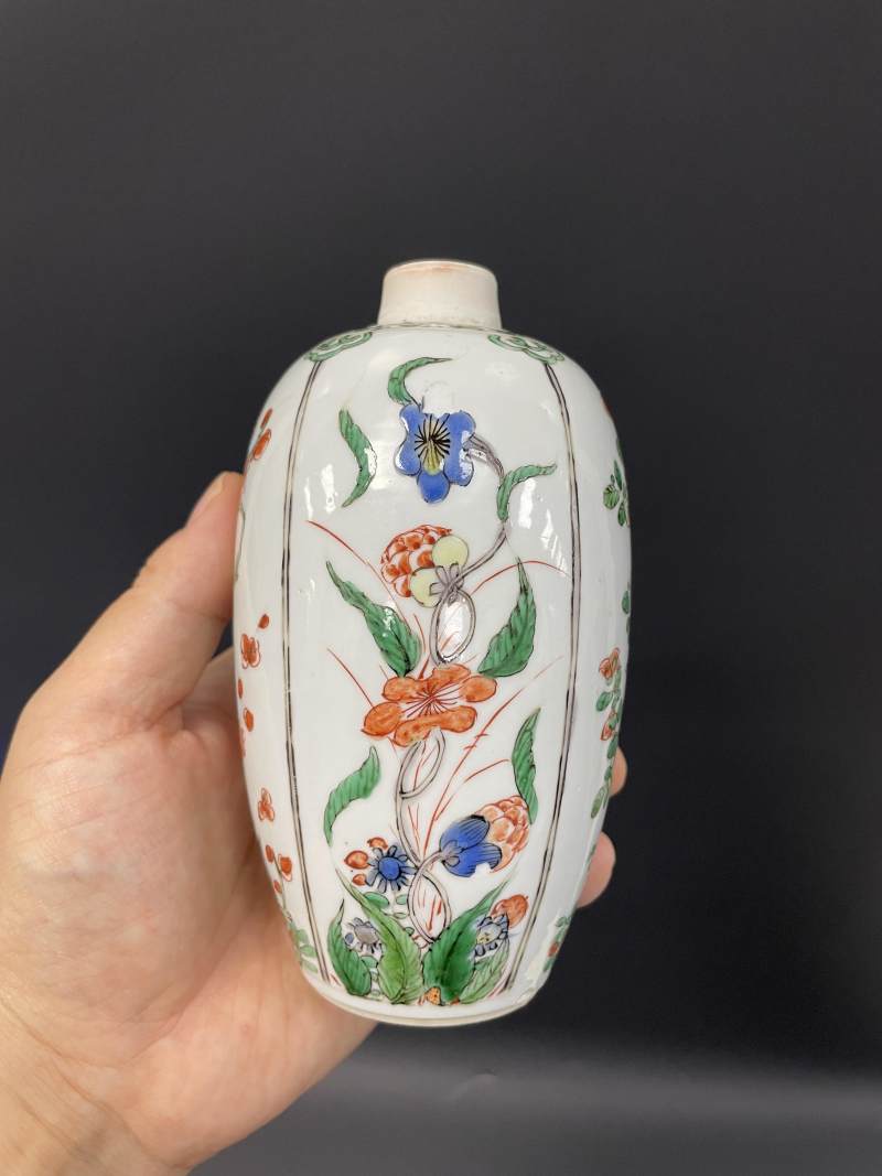 清康熙  五彩开光四季花虫纹茶叶罐 - 图3