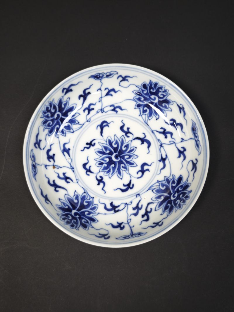 清光绪  青花缠枝莲纹小盘一对 - 图12