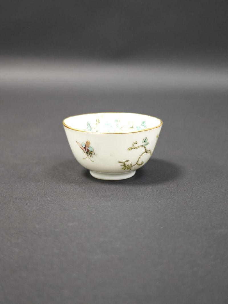 清光绪  粉彩过枝癞瓜纹杯 - 图6