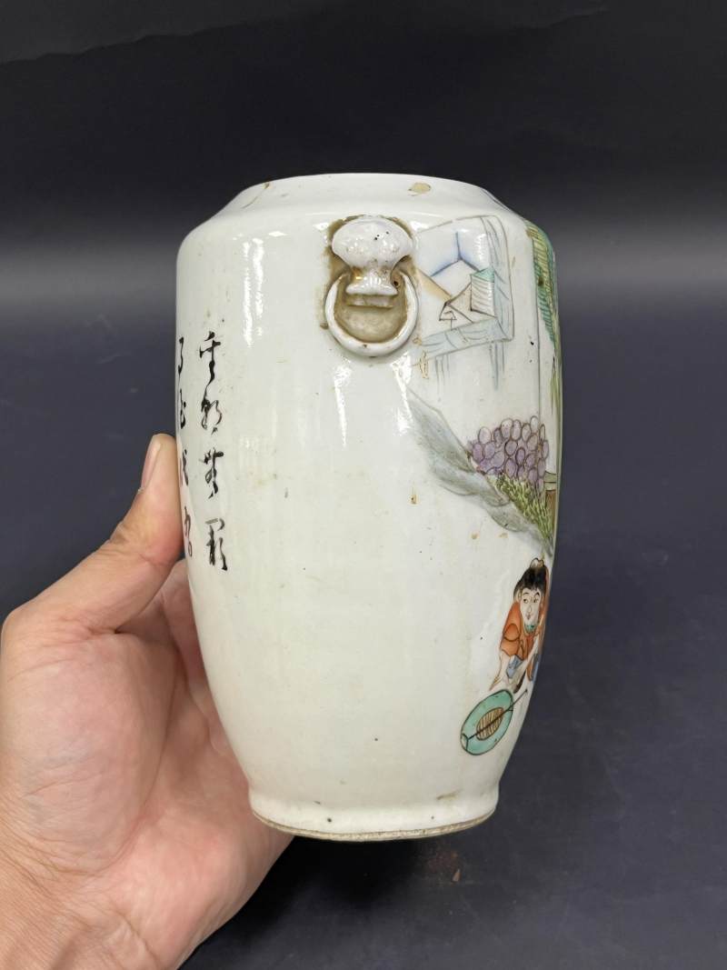 清  粉彩人物纹、花虫纹瓷器五件 - 图30