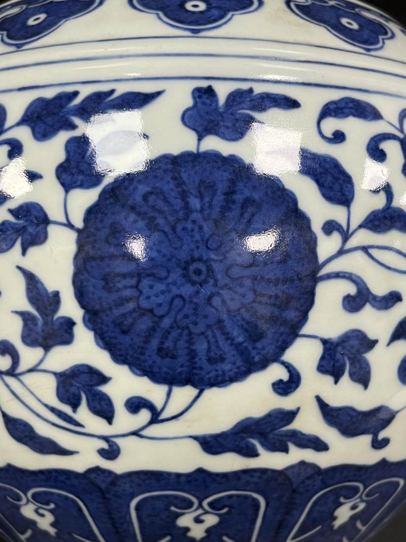 清光绪  青花缠枝莲纹赏瓶 - 图12