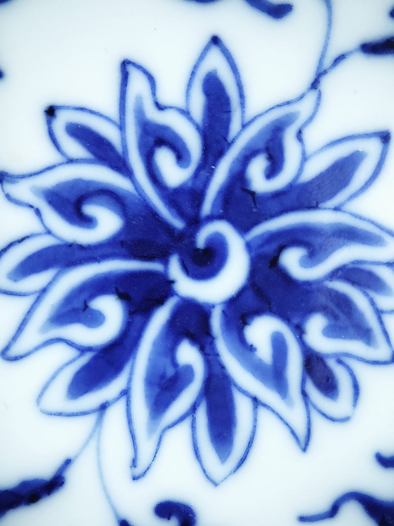 清光绪  青花缠枝莲纹小盘一对 - 图16