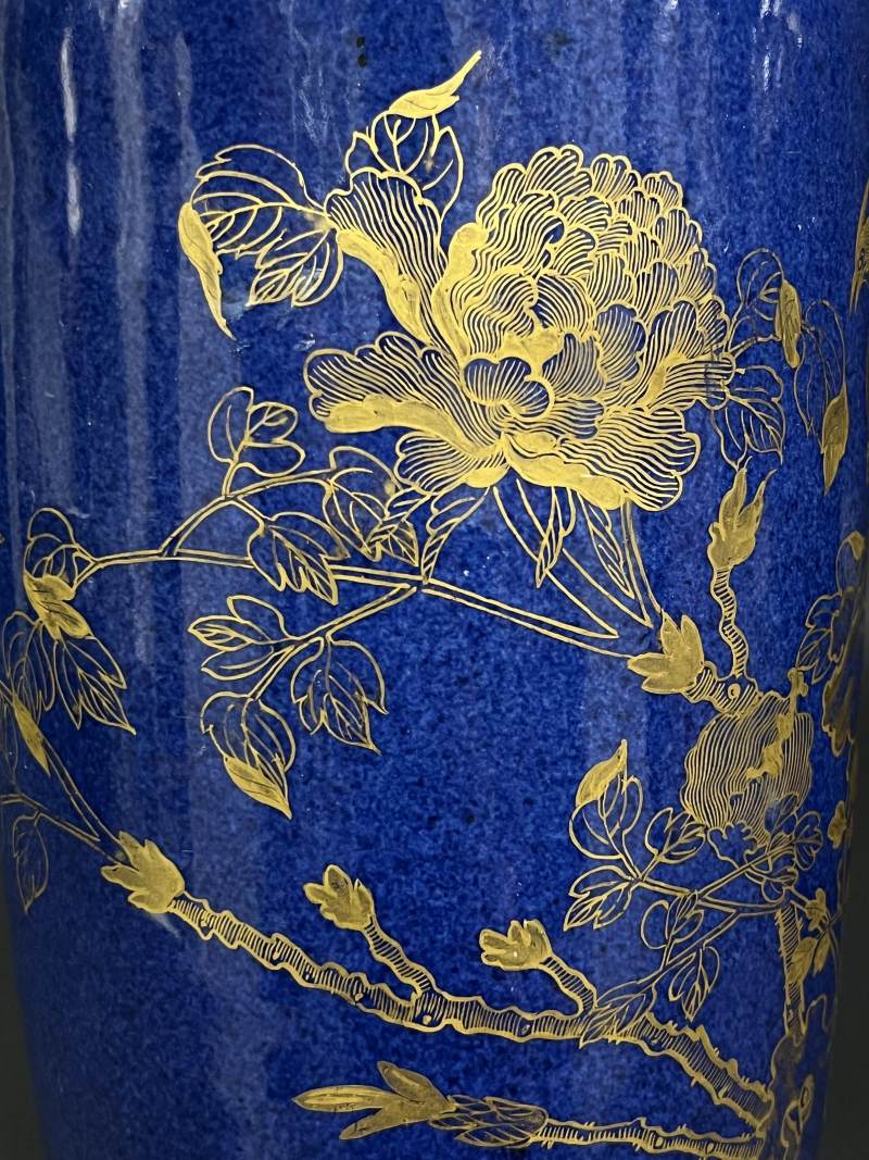 清晚期  洒蓝釉描金花鸟纹棒槌瓶、观音瓶各一件 - 图10
