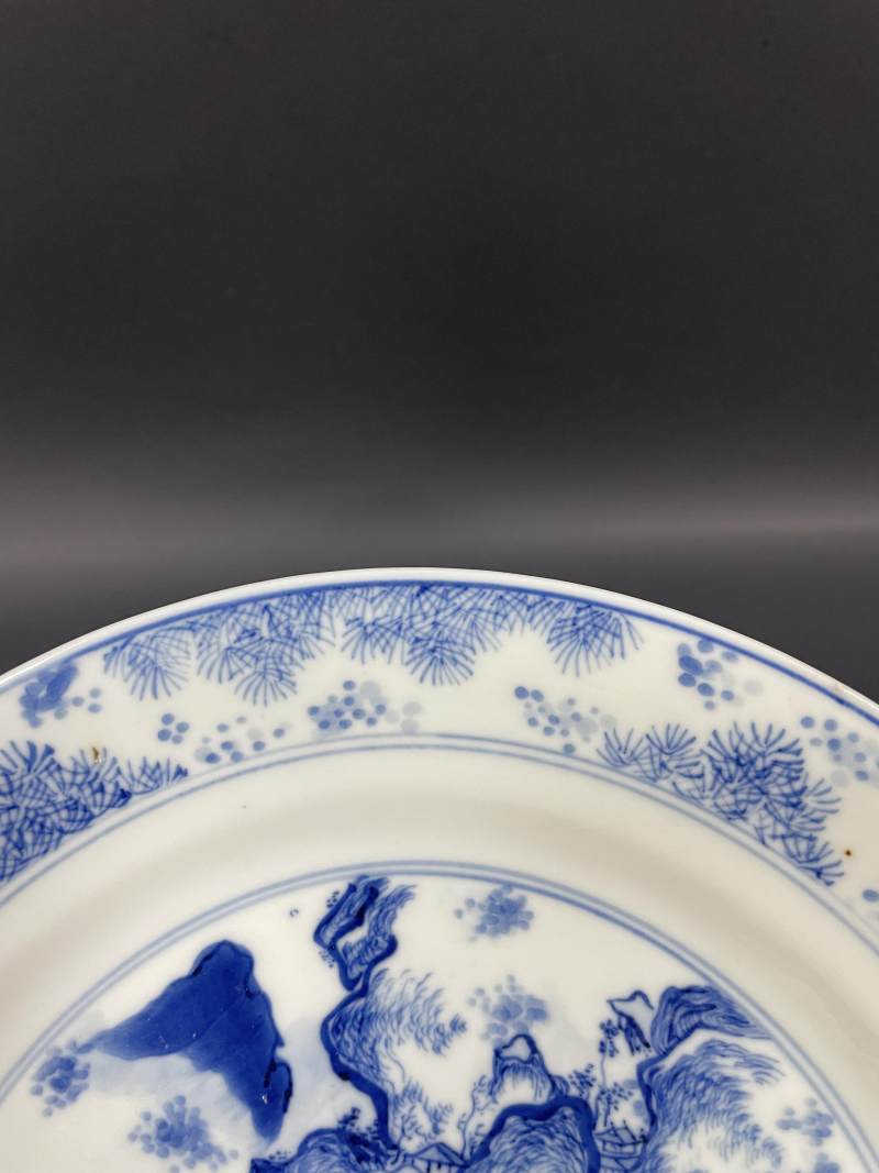 清康熙  青花披麻皴山水人物纹折沿盘 - 图6