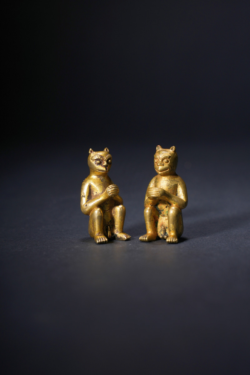 清乾隆 铜鎏金瑞猴一对 - 图6
