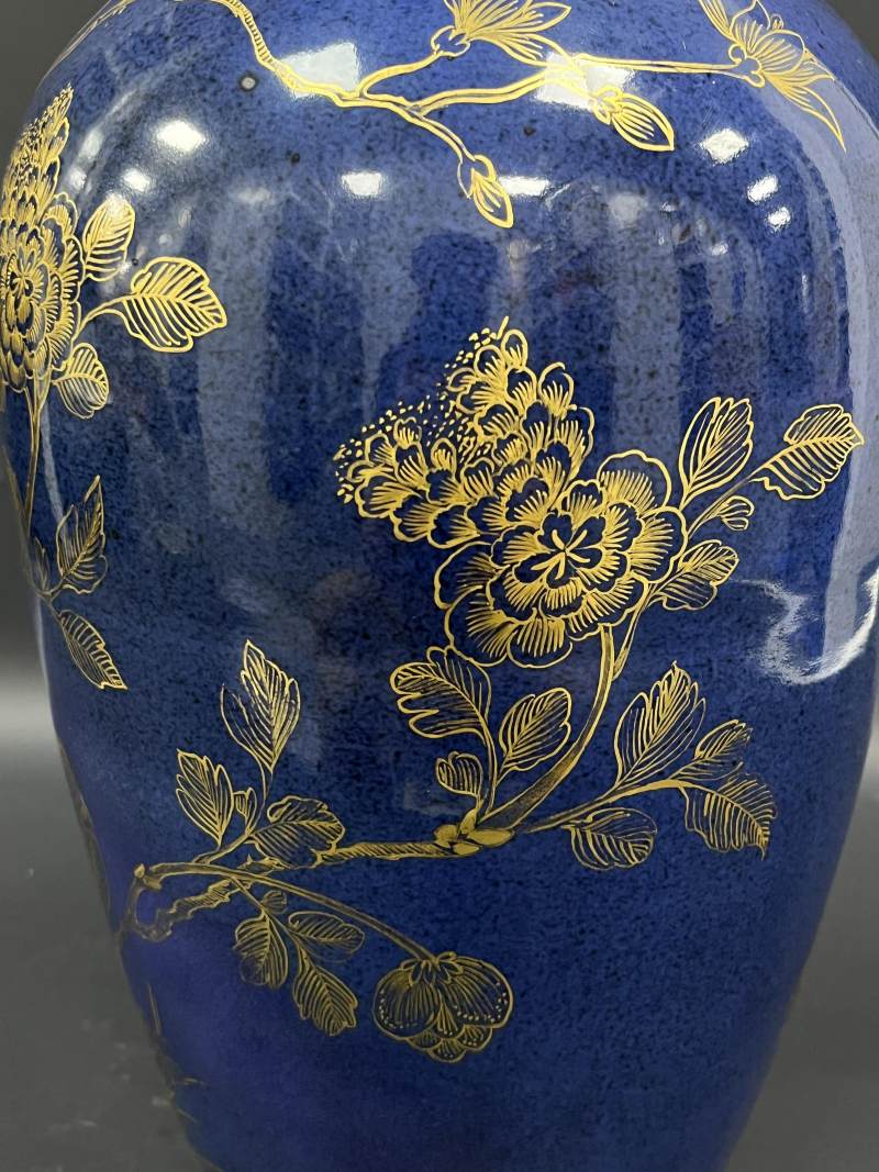 清晚期  洒蓝釉描金花鸟纹棒槌瓶、观音瓶各一件 - 图22