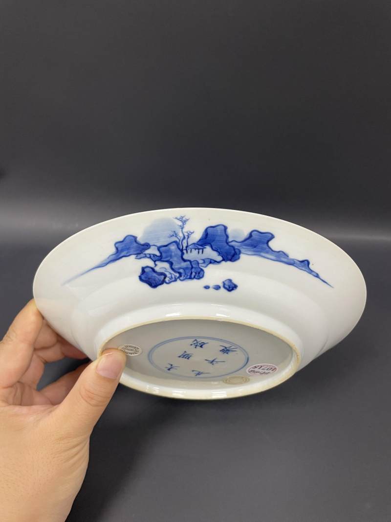 清康熙  青花披麻皴山水人物纹折沿盘 - 图8