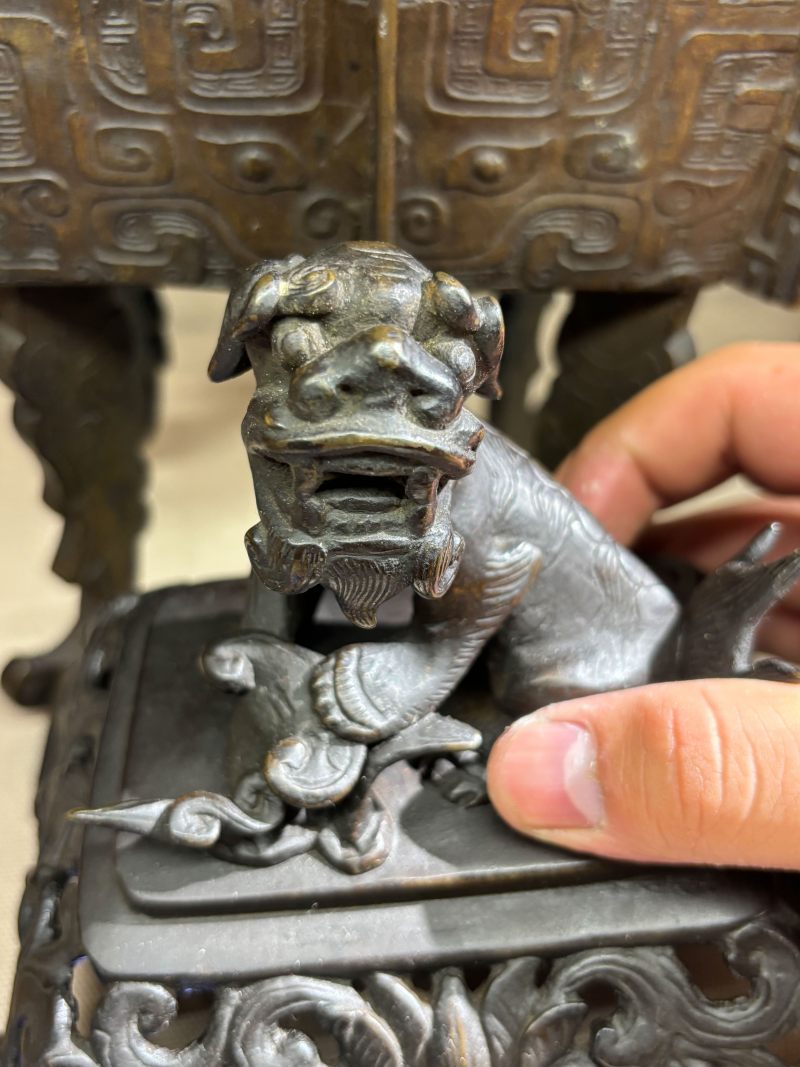 明 铜熏炉、花觚一组3件 - 图24