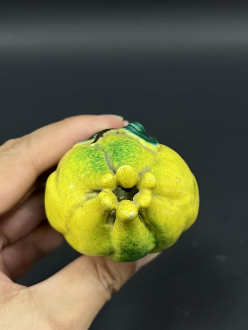 清晚期  粉彩供果一对 - 图9