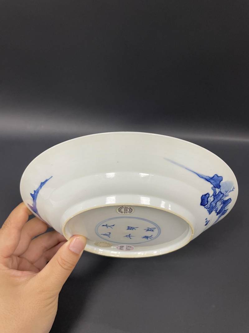 清康熙  青花披麻皴山水人物纹折沿盘 - 图9