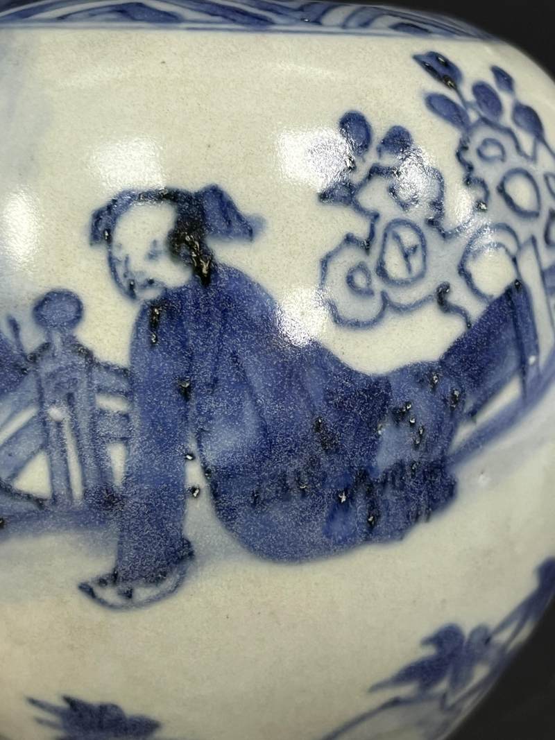 明晚期、清雍正  粉彩花卉纹壶、青花人物纹壶各一件 - 图22
