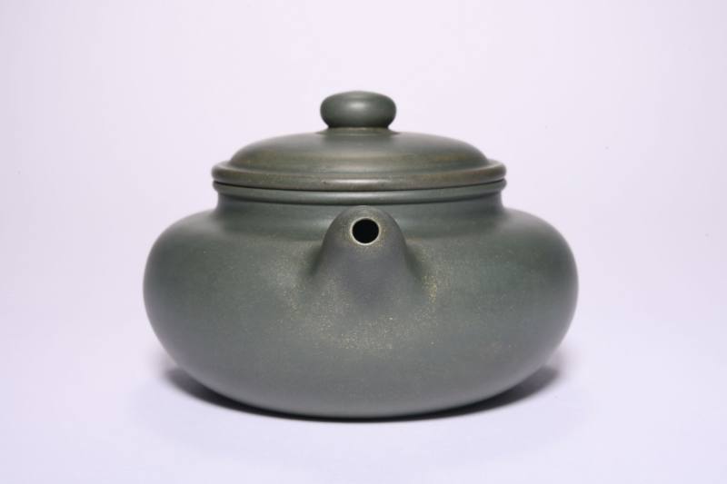 当代  季益顺制绿泥仿鼓壶 - 图3