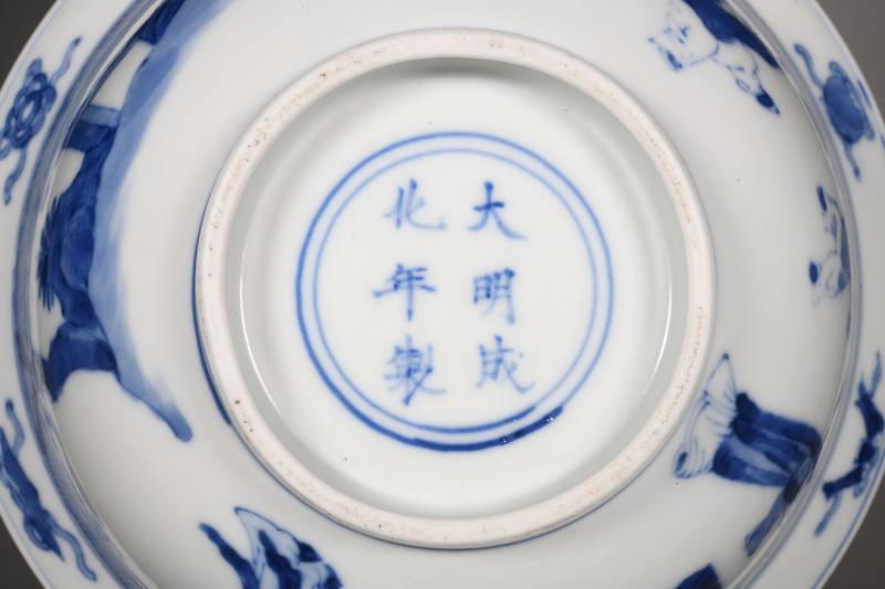 清康熙  青花教子图折沿碗 - 图3