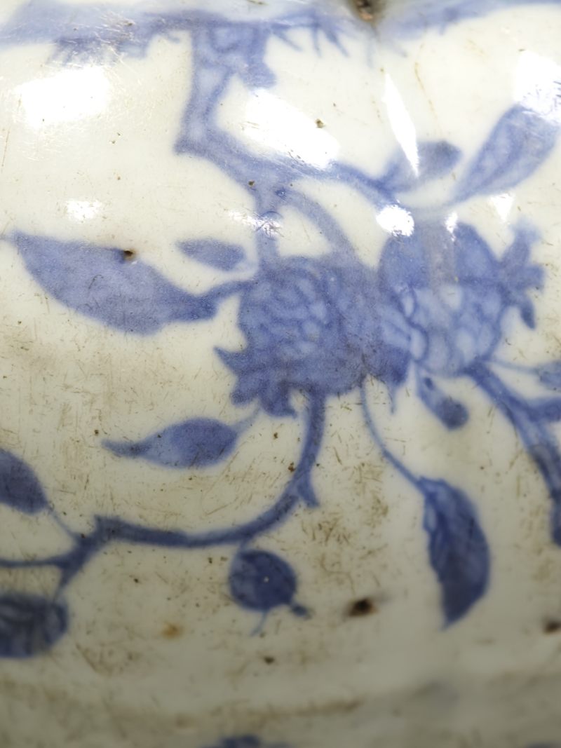 明晚期  青花花鸟纹瓜棱罐 - 图17