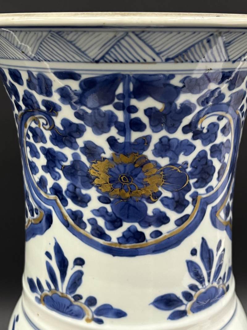 清康熙  青花描金花卉纹花觚 - 图8