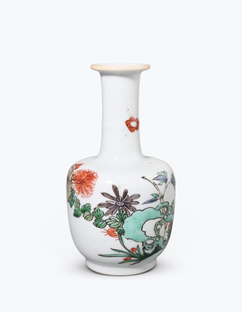 清康熙  五彩菊石图小棒槌瓶