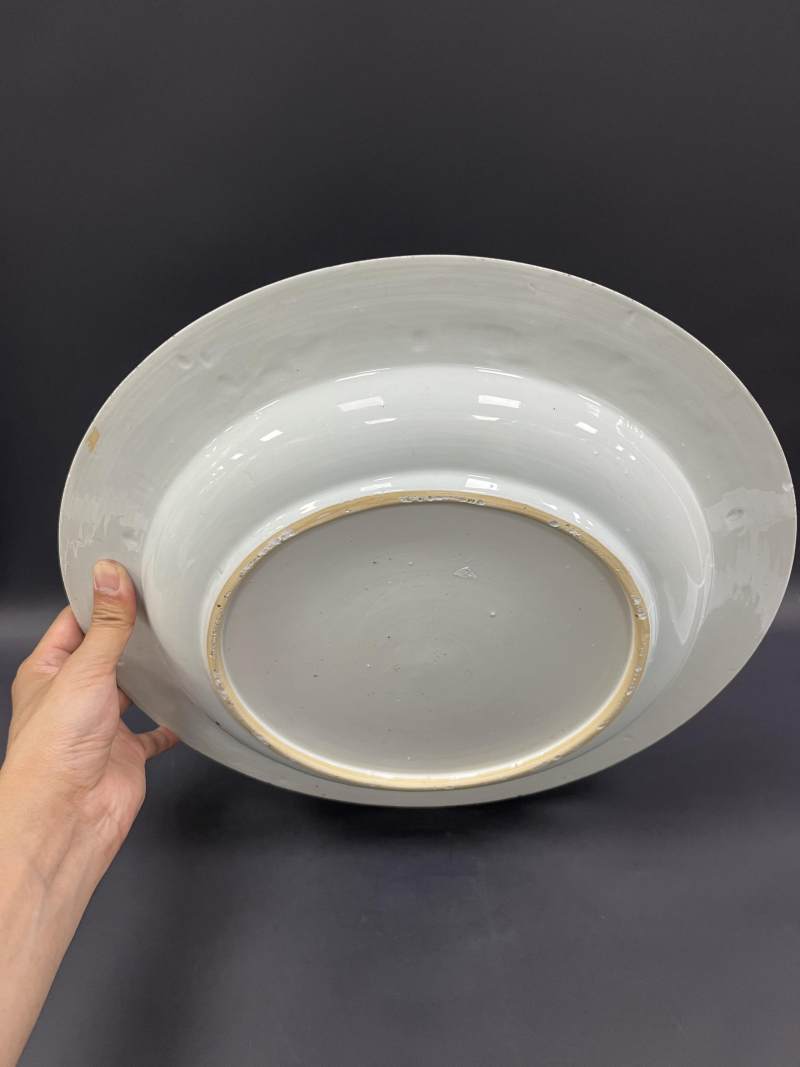 清雍正  粉彩花鸟纹折沿大盘 - 图5