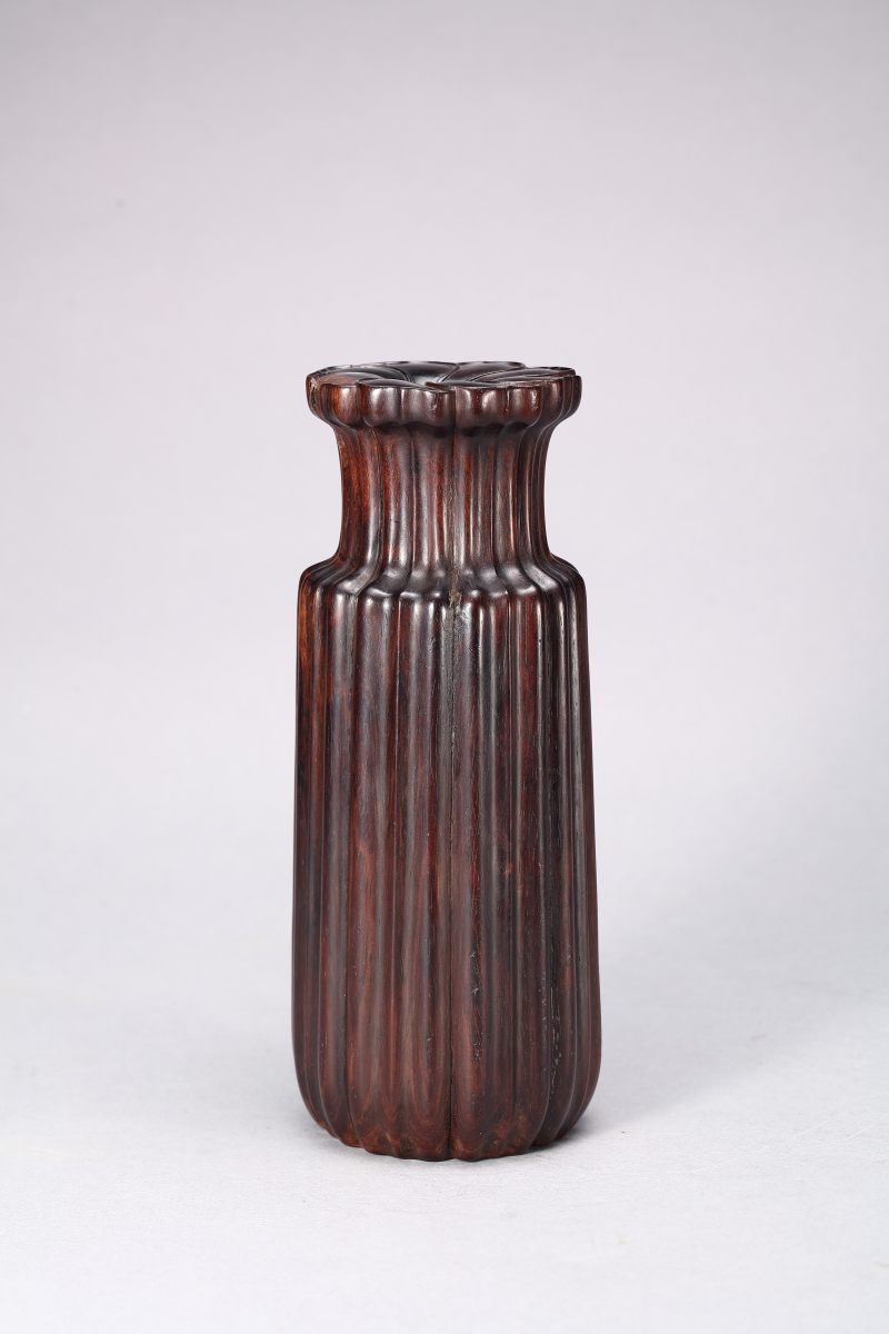 清  紫檀大花插 - 图3