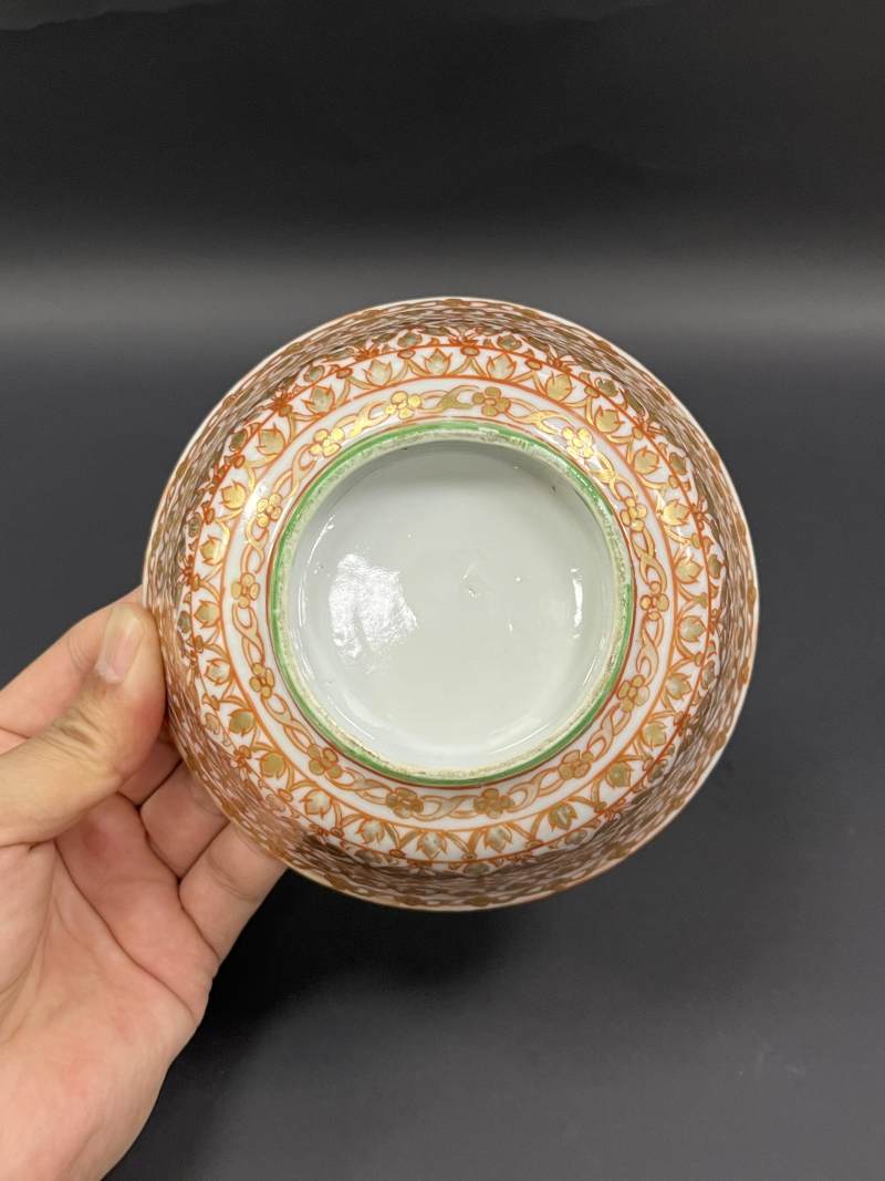 清乾隆  矾红描金花卉纹盖碗一对 - 图13