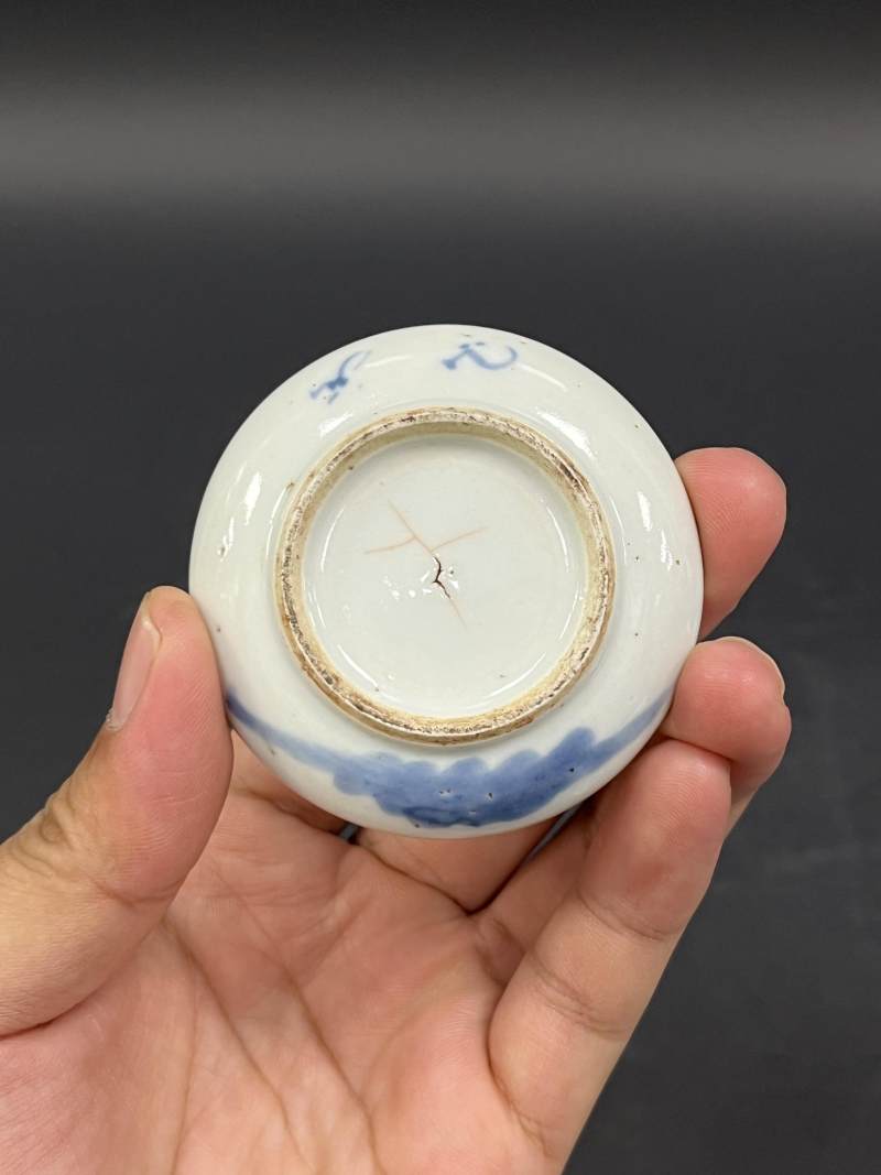 清  青花、仿哥釉青花、青釉瓷器四件 - 图7